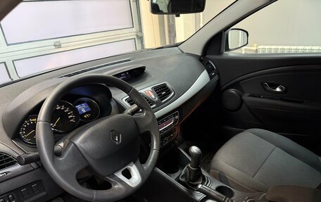 Renault Fluence I, 2010 год, 835 000 рублей, 10 фотография