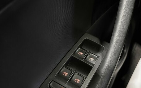 Volkswagen Polo VI (EU Market), 2020 год, 1 597 000 рублей, 19 фотография