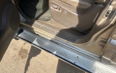 Toyota Land Cruiser Prado 90 рестайлинг, 2002 год, 1 100 000 рублей, 8 фотография