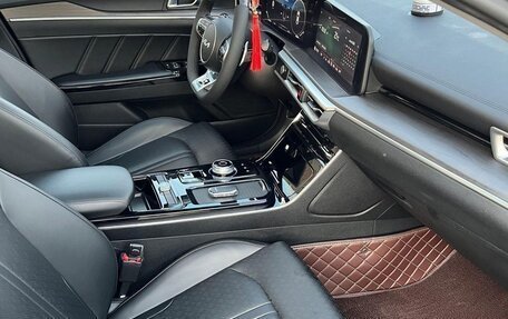 KIA K5, 2022 год, 2 400 000 рублей, 16 фотография