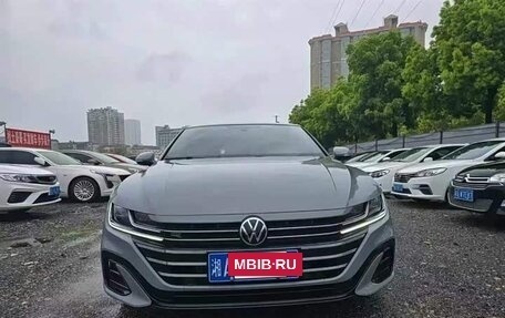 Volkswagen Passat CC, 2023 год, 3 880 006 рублей, 2 фотография