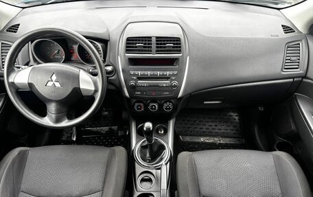 Mitsubishi ASX I рестайлинг, 2010 год, 888 000 рублей, 12 фотография