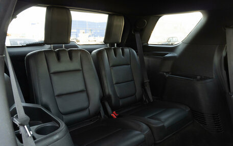 Ford Explorer VI, 2015 год, 2 050 000 рублей, 9 фотография