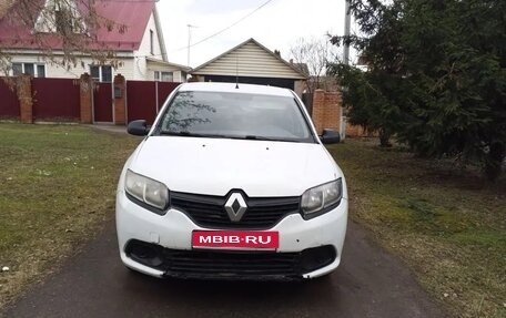 Renault Logan II, 2017 год, 305 000 рублей, 1 фотография