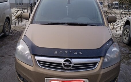 Opel Zafira B, 2013 год, 800 000 рублей, 1 фотография