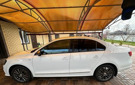 Volkswagen Jetta VI, 2018 год, 1 550 000 рублей, 7 фотография