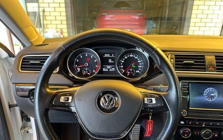 Volkswagen Jetta VI, 2018 год, 1 550 000 рублей, 9 фотография