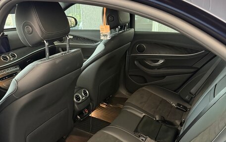 Mercedes-Benz E-Класс, 2021 год, 5 000 000 рублей, 7 фотография