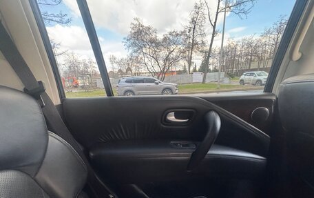 Infiniti QX56, 2013 год, 2 450 000 рублей, 18 фотография