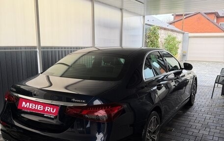 Mercedes-Benz E-Класс, 2021 год, 5 000 000 рублей, 5 фотография