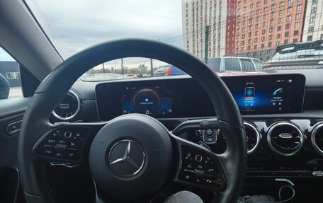 Mercedes-Benz CLA, 2019 год, 2 000 000 рублей, 8 фотография