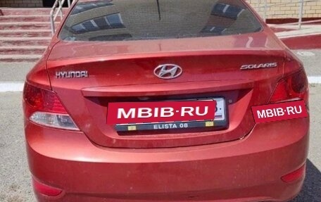 Hyundai Solaris II рестайлинг, 2011 год, 700 000 рублей, 2 фотография