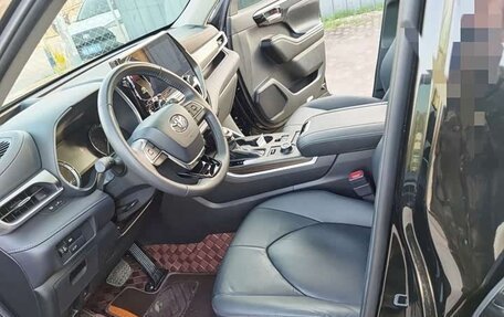 Toyota Highlander, 2022 год, 4 735 006 рублей, 10 фотография