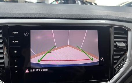 Volkswagen T-Roc I, 2021 год, 1 701 999 рублей, 10 фотография