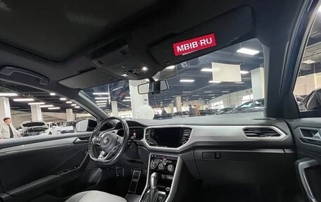 Volkswagen T-Roc I, 2021 год, 1 701 999 рублей, 11 фотография