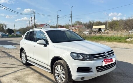 Volkswagen Touareg III, 2013 год, 2 275 000 рублей, 2 фотография