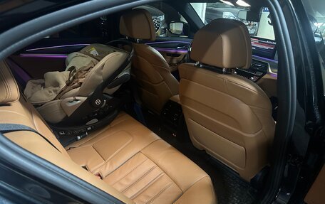 BMW 5 серия, 2021 год, 4 900 000 рублей, 8 фотография