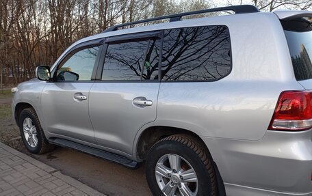 Toyota Land Cruiser 200, 2009 год, 2 650 000 рублей, 4 фотография