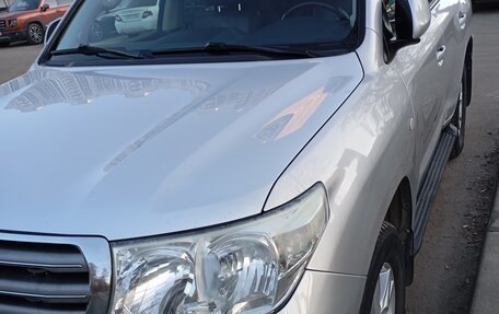 Toyota Land Cruiser 200, 2009 год, 2 650 000 рублей, 14 фотография