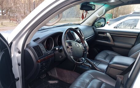 Toyota Land Cruiser 200, 2009 год, 2 650 000 рублей, 16 фотография