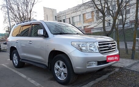 Toyota Land Cruiser 200, 2009 год, 2 650 000 рублей, 15 фотография