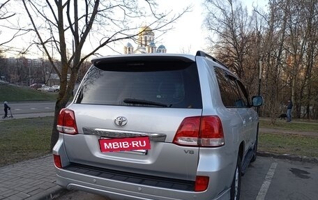 Toyota Land Cruiser 200, 2009 год, 2 650 000 рублей, 9 фотография