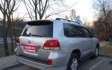 Toyota Land Cruiser 200, 2009 год, 2 650 000 рублей, 8 фотография