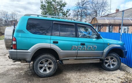 Toyota Land Cruiser Prado 90 рестайлинг, 1996 год, 920 000 рублей, 3 фотография