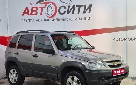 Chevrolet Niva I рестайлинг, 2017 год, 699 000 рублей, 1 фотография