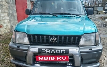 Toyota Land Cruiser Prado 90 рестайлинг, 1996 год, 920 000 рублей, 4 фотография