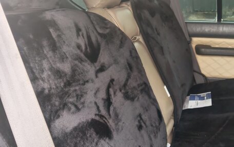 Toyota Land Cruiser Prado 90 рестайлинг, 1996 год, 920 000 рублей, 6 фотография