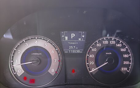 Hyundai Solaris II рестайлинг, 2011 год, 830 000 рублей, 8 фотография