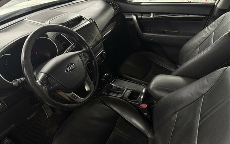 KIA Sorento II рестайлинг, 2013 год, 1 599 000 рублей, 10 фотография