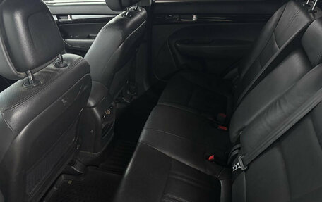 KIA Sorento II рестайлинг, 2013 год, 1 599 000 рублей, 20 фотография