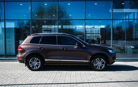 Volkswagen Touareg III, 2013 год, 1 950 000 рублей, 8 фотография