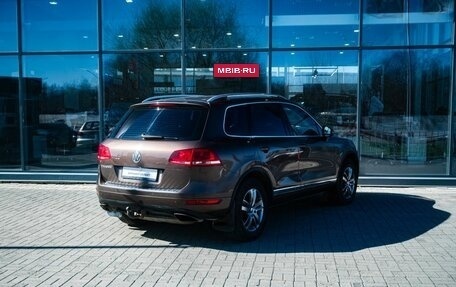 Volkswagen Touareg III, 2013 год, 1 950 000 рублей, 2 фотография