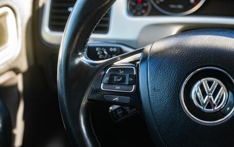 Volkswagen Touareg III, 2013 год, 1 950 000 рублей, 18 фотография