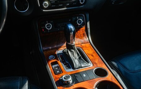 Volkswagen Touareg III, 2013 год, 1 950 000 рублей, 22 фотография