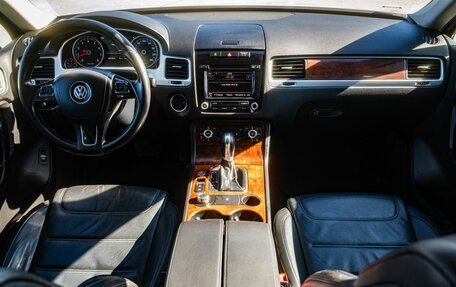 Volkswagen Touareg III, 2013 год, 1 950 000 рублей, 15 фотография