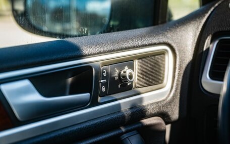 Volkswagen Touareg III, 2013 год, 1 950 000 рублей, 23 фотография