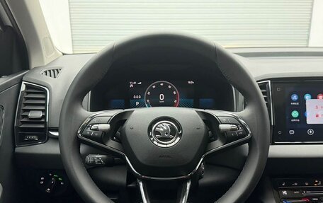 Skoda Karoq I, 2025 год, 2 860 000 рублей, 9 фотография