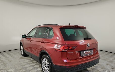 Volkswagen Tiguan II, 2019 год, 2 399 000 рублей, 7 фотография