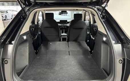 Honda Vezel, 2022 год, 1 880 000 рублей, 14 фотография