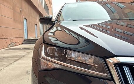 Skoda Superb III рестайлинг, 2026 год, 2 650 000 рублей, 2 фотография