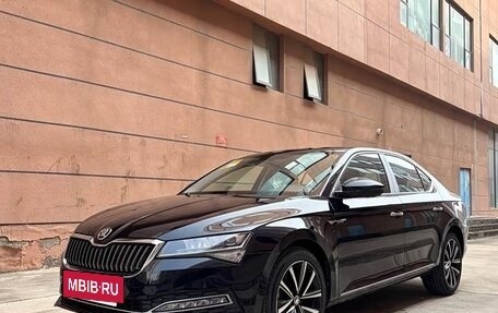 Skoda Superb III рестайлинг, 2026 год, 2 650 000 рублей, 3 фотография