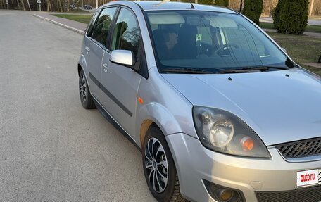 Ford Fiesta, 2008 год, 330 000 рублей, 17 фотография