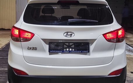 Hyundai ix35 I рестайлинг, 2013 год, 1 350 000 рублей, 4 фотография