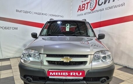 Chevrolet Niva I рестайлинг, 2017 год, 699 000 рублей, 2 фотография