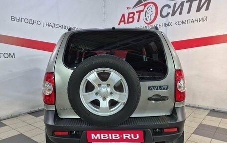 Chevrolet Niva I рестайлинг, 2017 год, 699 000 рублей, 6 фотография