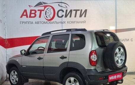 Chevrolet Niva I рестайлинг, 2017 год, 699 000 рублей, 5 фотография